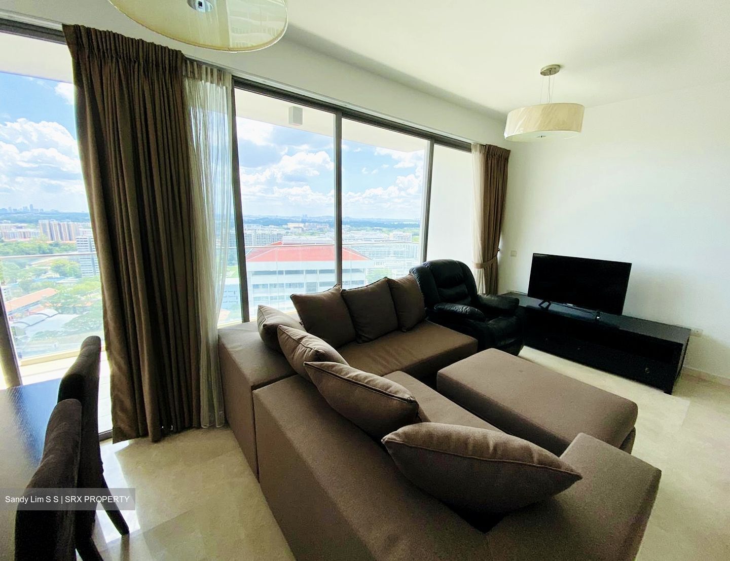 Centro Residences (D20), Condominium #559999311